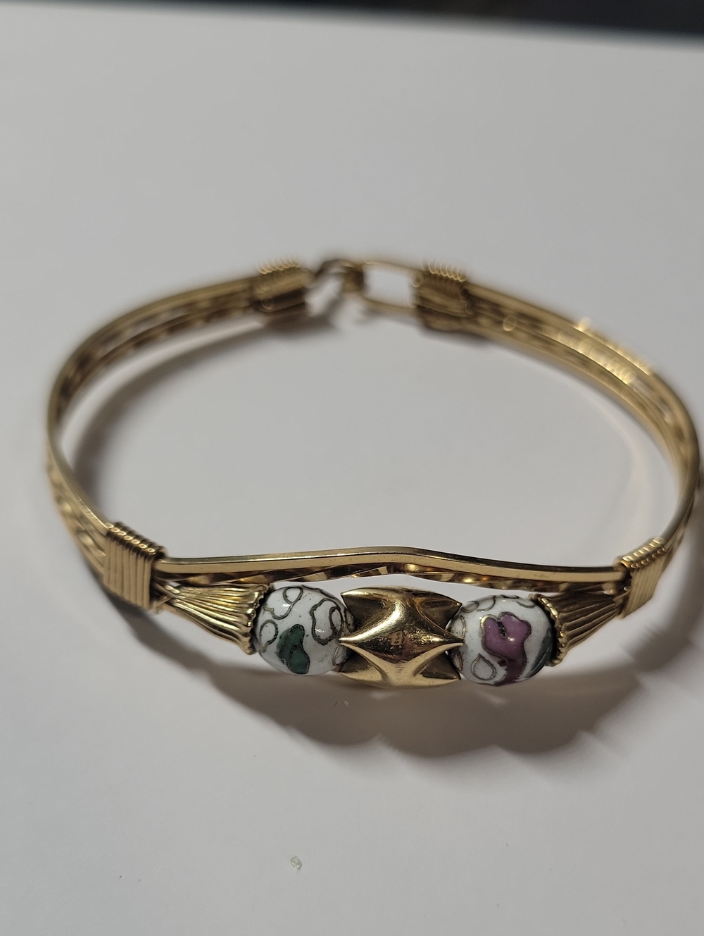 Gold-Tone Bracelet with Decorative Porcelain Beads